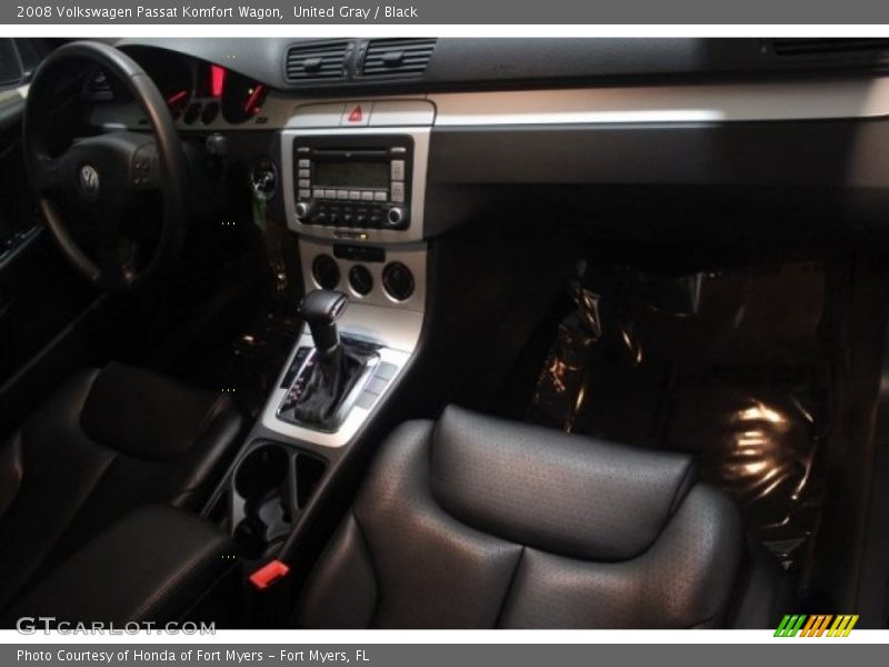 United Gray / Black 2008 Volkswagen Passat Komfort Wagon