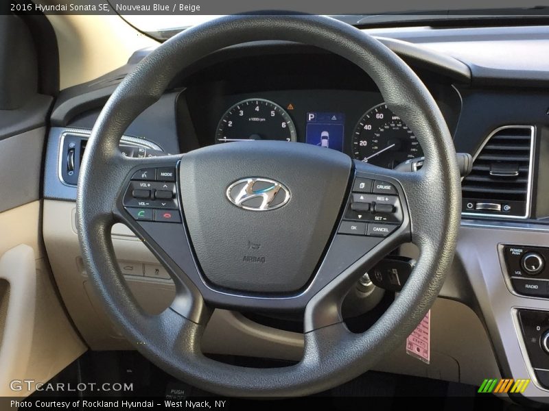 Nouveau Blue / Beige 2016 Hyundai Sonata SE