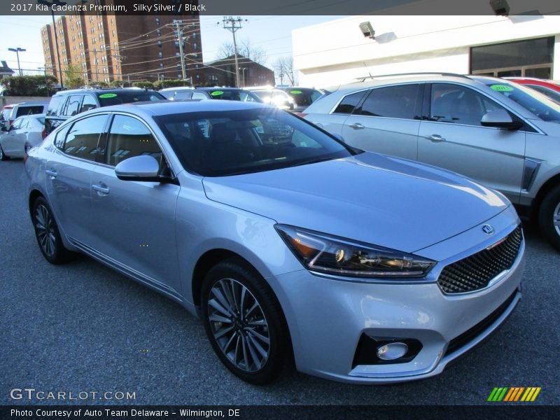 Silky Silver / Black 2017 Kia Cadenza Premium