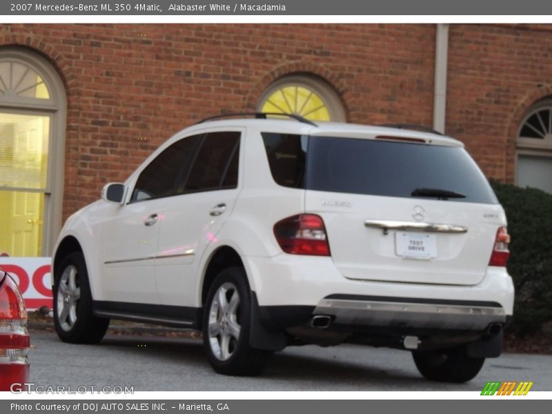Alabaster White / Macadamia 2007 Mercedes-Benz ML 350 4Matic