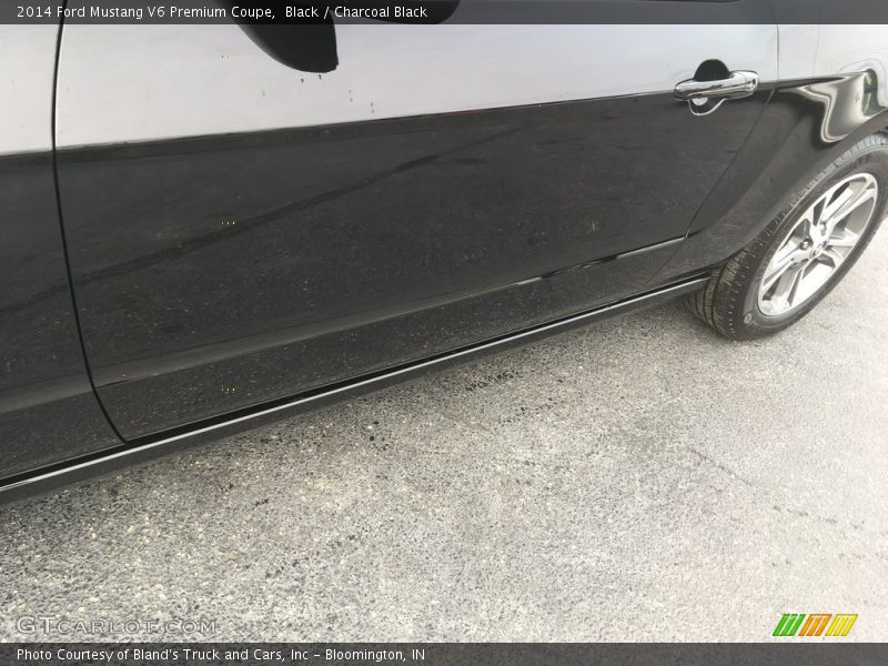 Black / Charcoal Black 2014 Ford Mustang V6 Premium Coupe