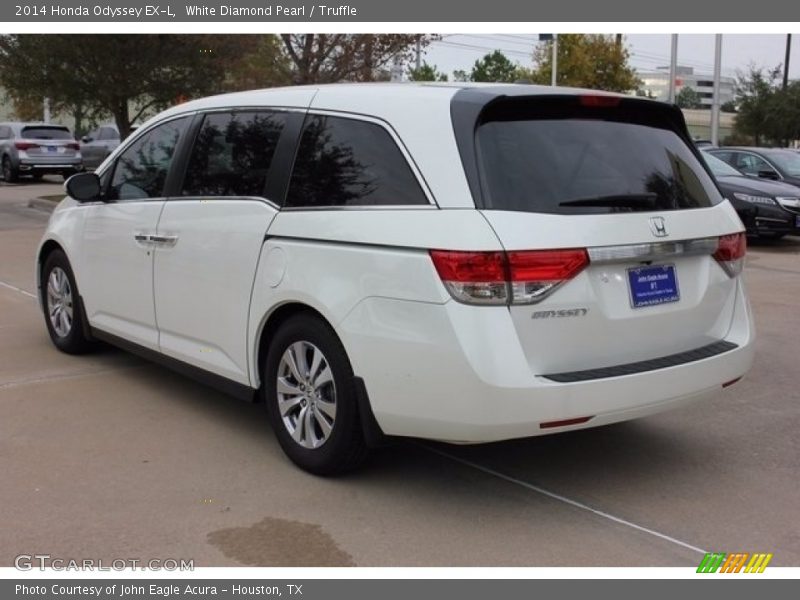 White Diamond Pearl / Truffle 2014 Honda Odyssey EX-L