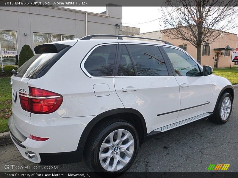 Alpine White / Black 2013 BMW X5 xDrive 35d