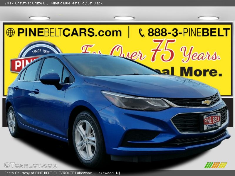 Kinetic Blue Metallic / Jet Black 2017 Chevrolet Cruze LT