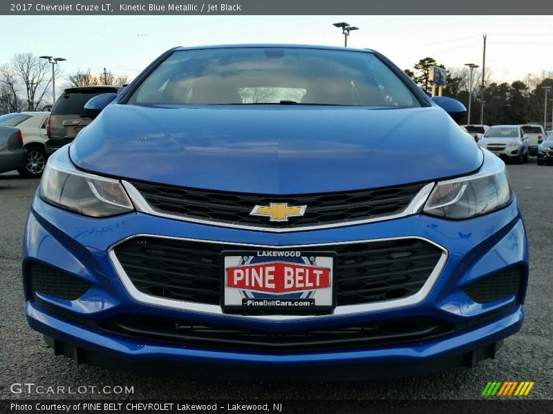 Kinetic Blue Metallic / Jet Black 2017 Chevrolet Cruze LT