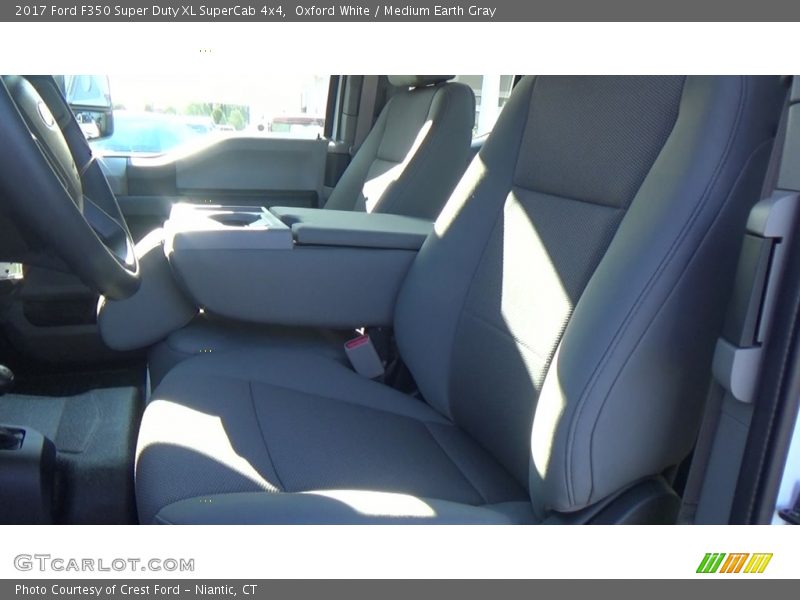 Oxford White / Medium Earth Gray 2017 Ford F350 Super Duty XL SuperCab 4x4