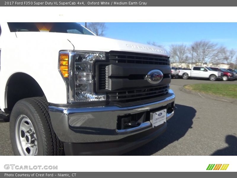 Oxford White / Medium Earth Gray 2017 Ford F350 Super Duty XL SuperCab 4x4