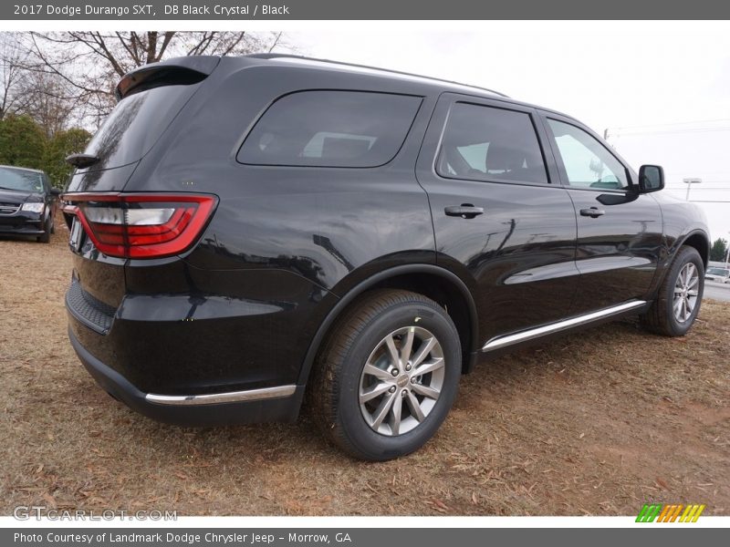 DB Black Crystal / Black 2017 Dodge Durango SXT