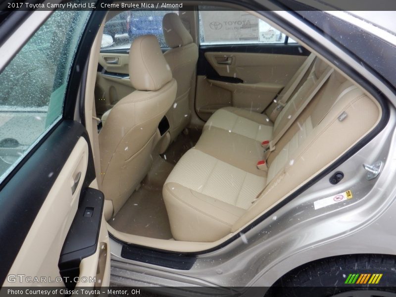 Creme Brulee Mica / Almond 2017 Toyota Camry Hybrid LE