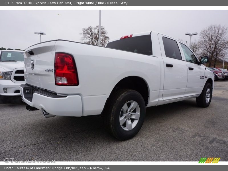 Bright White / Black/Diesel Gray 2017 Ram 1500 Express Crew Cab 4x4