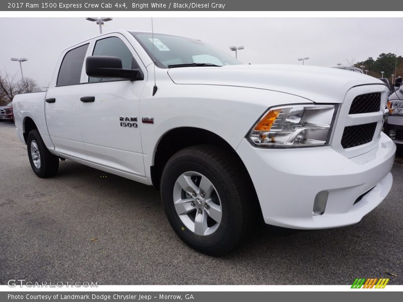 Bright White / Black/Diesel Gray 2017 Ram 1500 Express Crew Cab 4x4