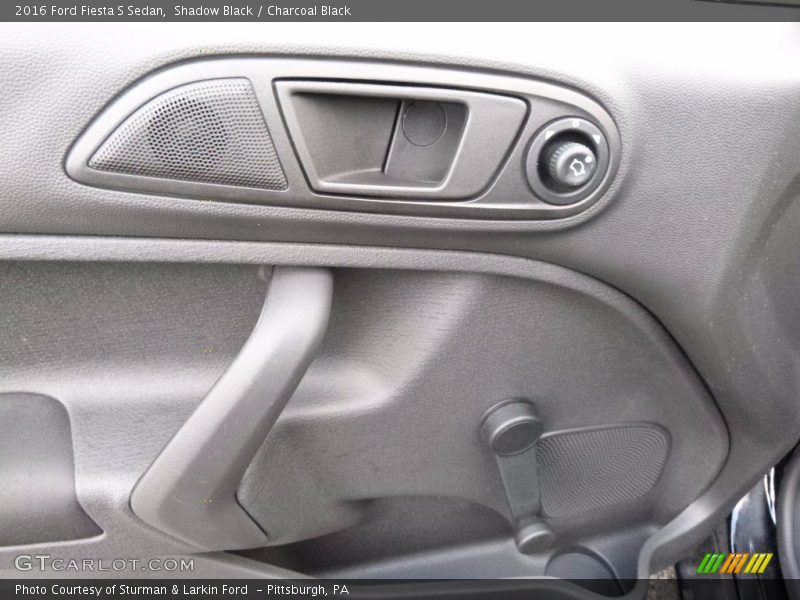 Shadow Black / Charcoal Black 2016 Ford Fiesta S Sedan