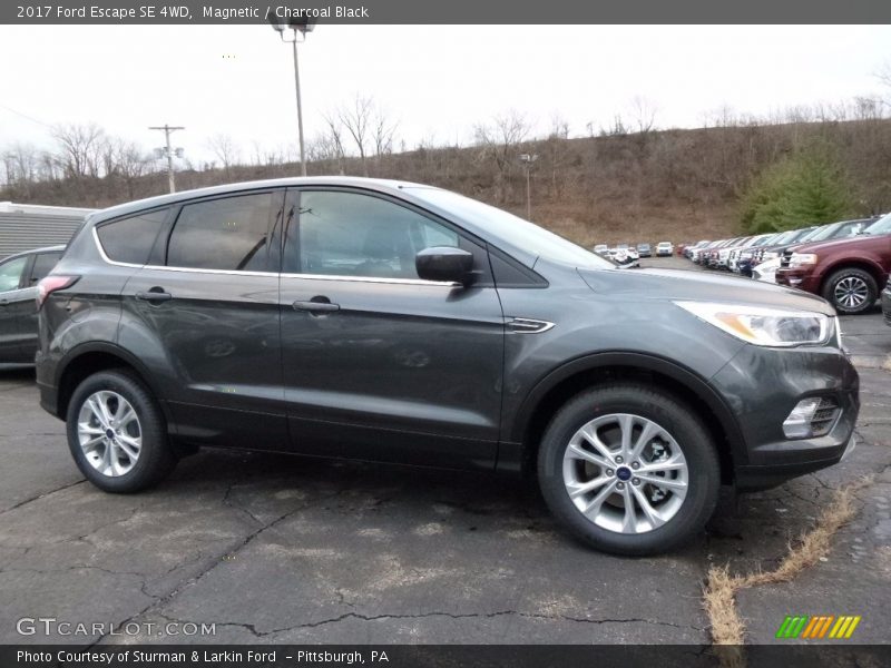 Magnetic / Charcoal Black 2017 Ford Escape SE 4WD