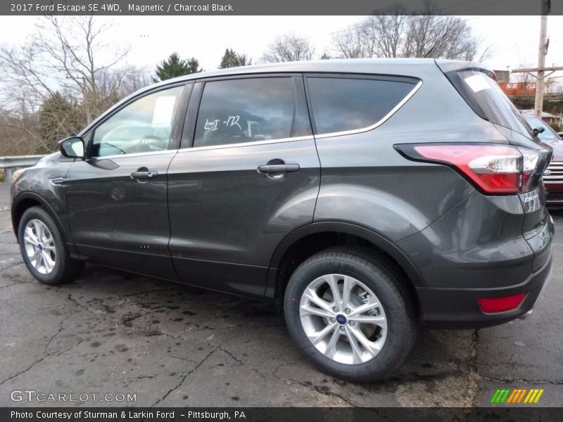 Magnetic / Charcoal Black 2017 Ford Escape SE 4WD