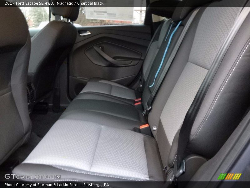Magnetic / Charcoal Black 2017 Ford Escape SE 4WD