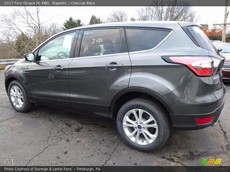 Magnetic / Charcoal Black 2017 Ford Escape SE 4WD