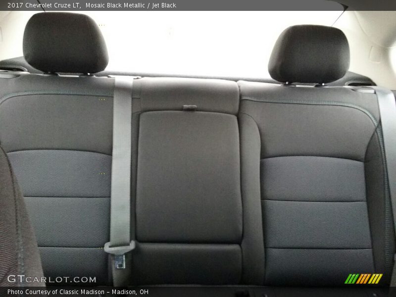 Mosaic Black Metallic / Jet Black 2017 Chevrolet Cruze LT