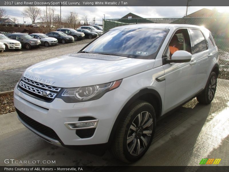 Yulong White Metallic / Tan 2017 Land Rover Discovery Sport HSE Luxury