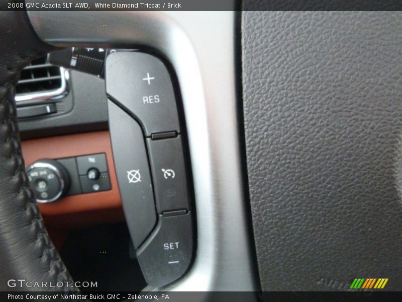 White Diamond Tricoat / Brick 2008 GMC Acadia SLT AWD