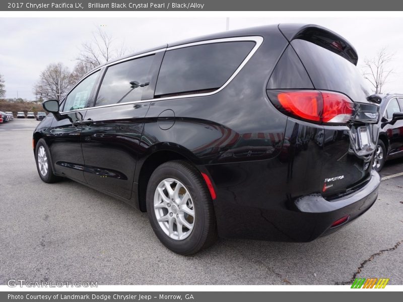 Brilliant Black Crystal Pearl / Black/Alloy 2017 Chrysler Pacifica LX