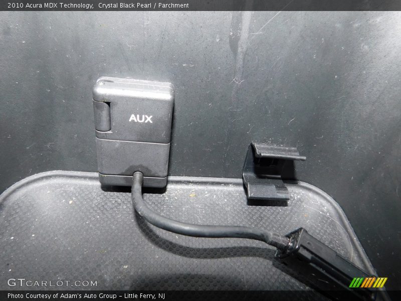 Crystal Black Pearl / Parchment 2010 Acura MDX Technology