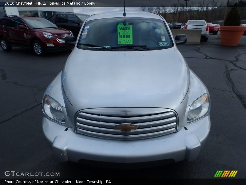 Silver Ice Metallic / Ebony 2010 Chevrolet HHR LS