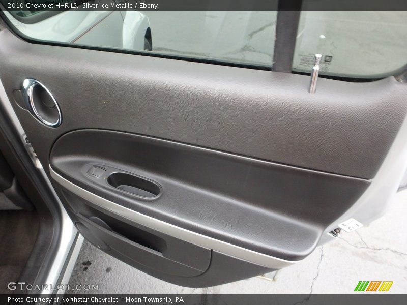 Silver Ice Metallic / Ebony 2010 Chevrolet HHR LS