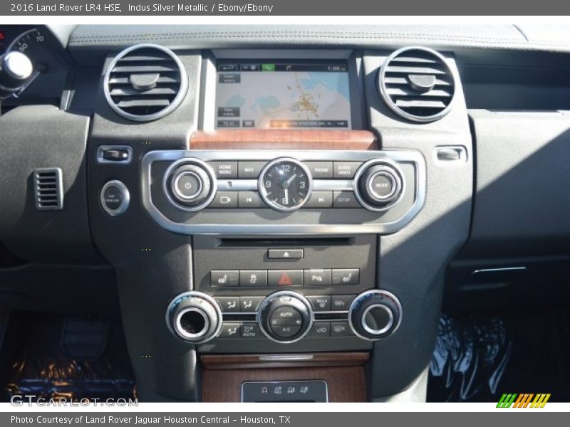 Indus Silver Metallic / Ebony/Ebony 2016 Land Rover LR4 HSE