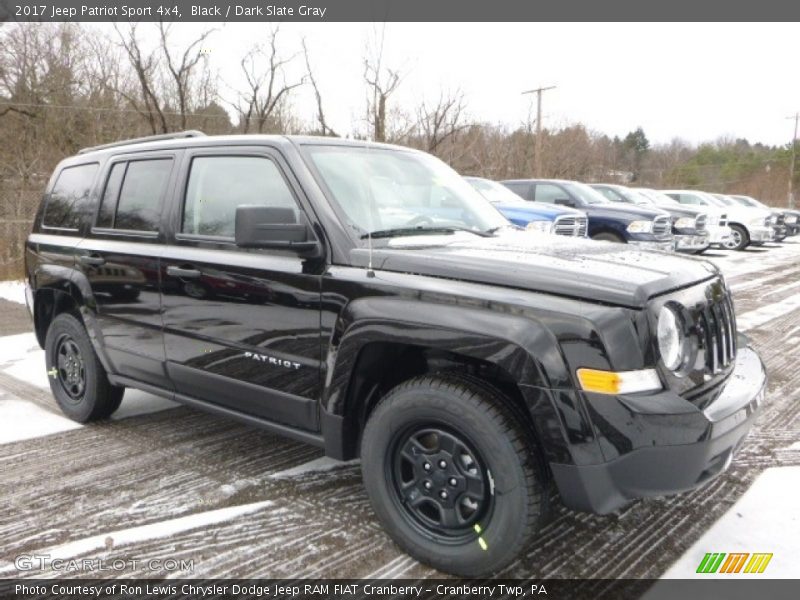 Black / Dark Slate Gray 2017 Jeep Patriot Sport 4x4