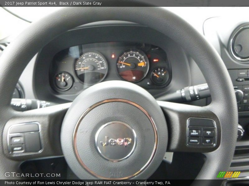 Black / Dark Slate Gray 2017 Jeep Patriot Sport 4x4