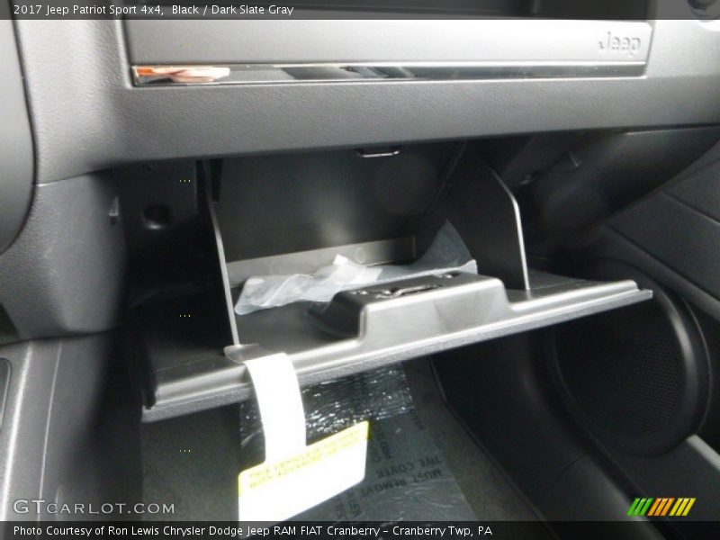 Black / Dark Slate Gray 2017 Jeep Patriot Sport 4x4