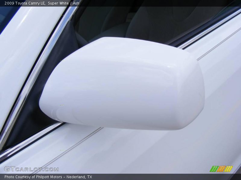 Super White / Ash 2009 Toyota Camry LE