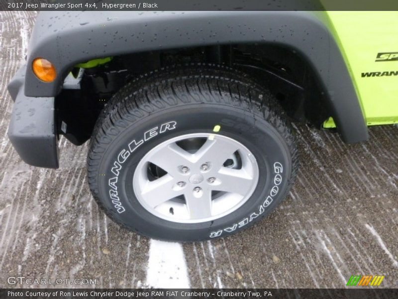 Hypergreen / Black 2017 Jeep Wrangler Sport 4x4