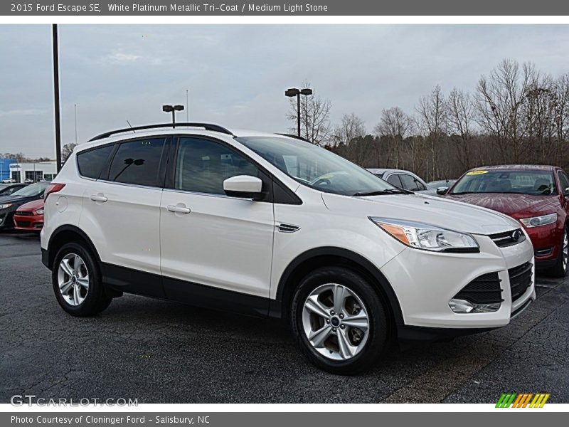White Platinum Metallic Tri-Coat / Medium Light Stone 2015 Ford Escape SE
