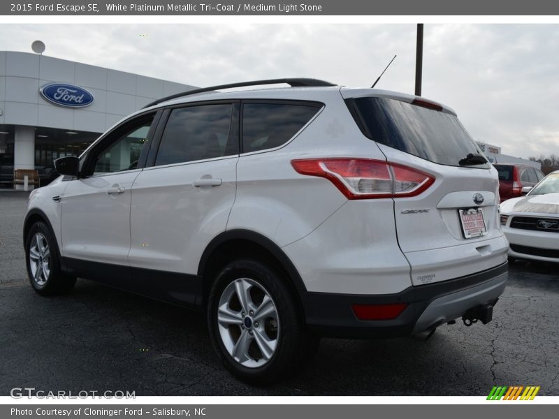 White Platinum Metallic Tri-Coat / Medium Light Stone 2015 Ford Escape SE