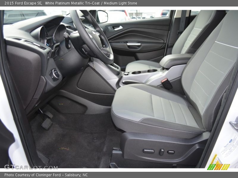 White Platinum Metallic Tri-Coat / Medium Light Stone 2015 Ford Escape SE