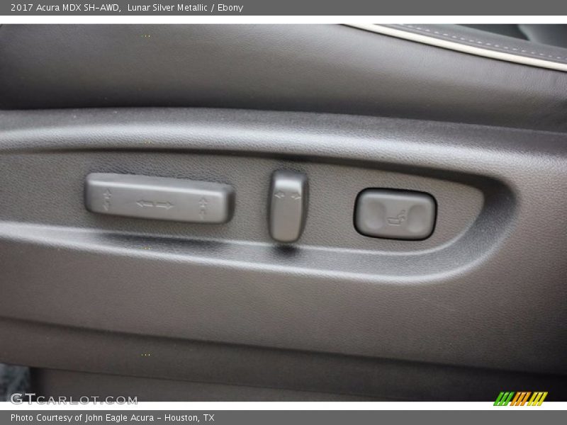 Controls of 2017 MDX SH-AWD