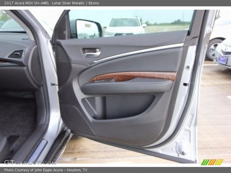 Door Panel of 2017 MDX SH-AWD