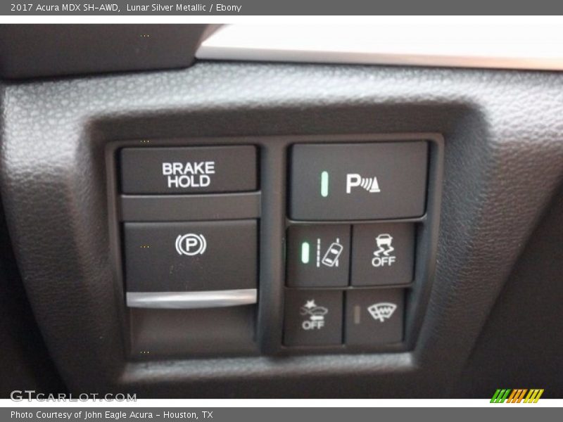 Controls of 2017 MDX SH-AWD
