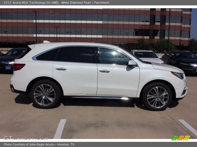 White Diamond Pearl / Parchment 2017 Acura MDX Technology SH-AWD