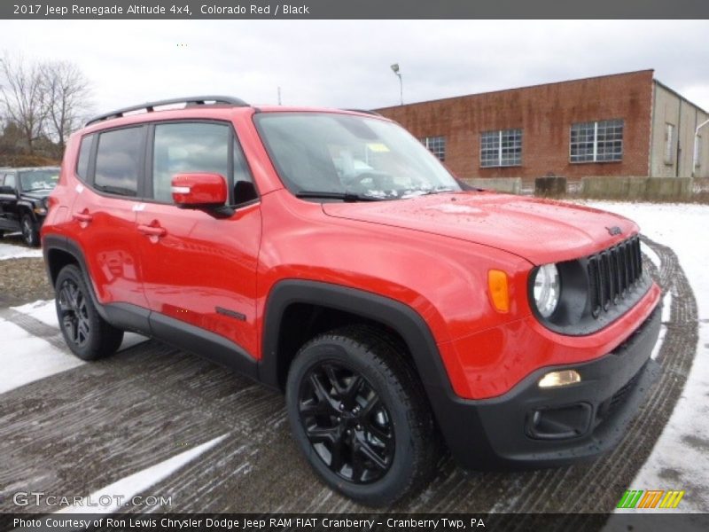 Front 3/4 View of 2017 Renegade Altitude 4x4