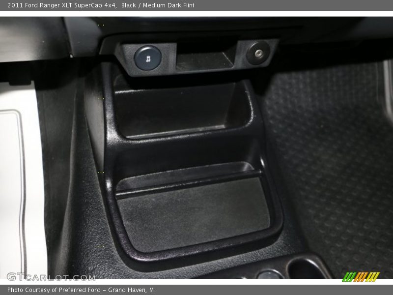 Black / Medium Dark Flint 2011 Ford Ranger XLT SuperCab 4x4