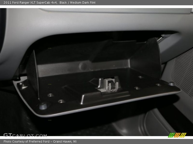 Black / Medium Dark Flint 2011 Ford Ranger XLT SuperCab 4x4