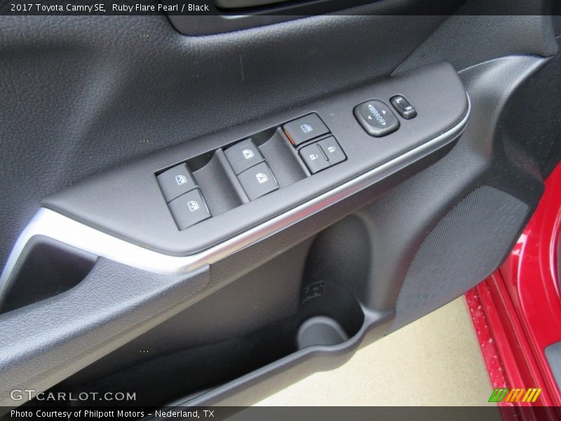 Ruby Flare Pearl / Black 2017 Toyota Camry SE