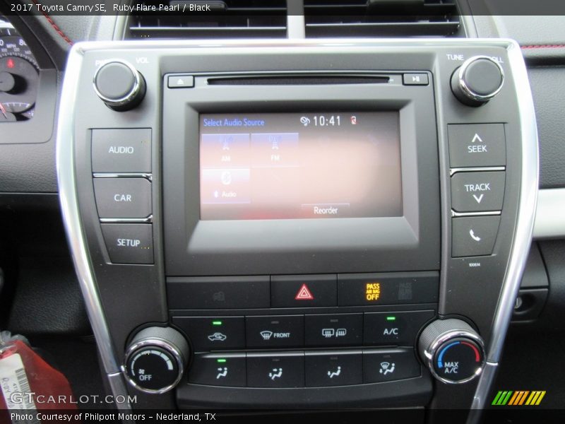 Ruby Flare Pearl / Black 2017 Toyota Camry SE