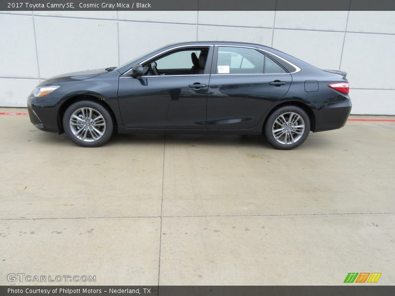 Cosmic Gray Mica / Black 2017 Toyota Camry SE