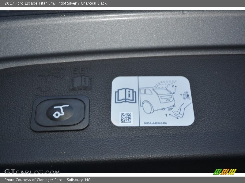 Ingot Silver / Charcoal Black 2017 Ford Escape Titanium
