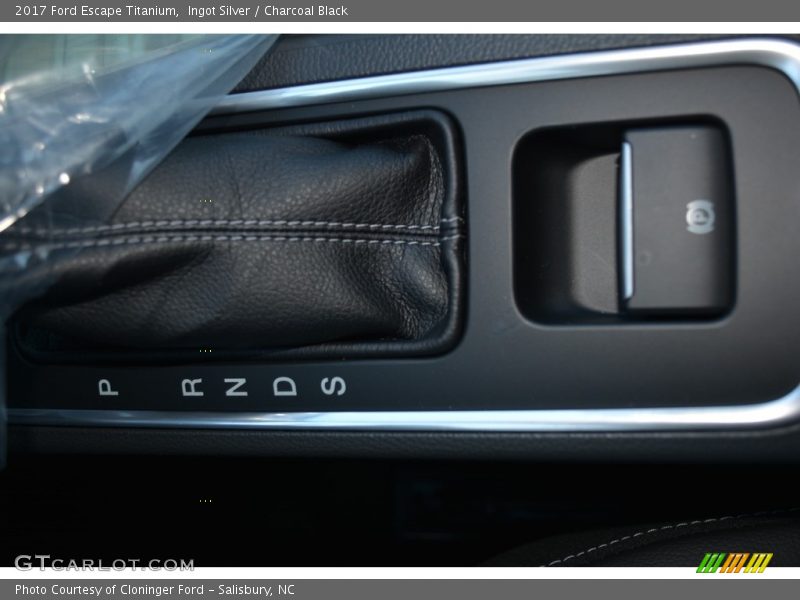 Ingot Silver / Charcoal Black 2017 Ford Escape Titanium