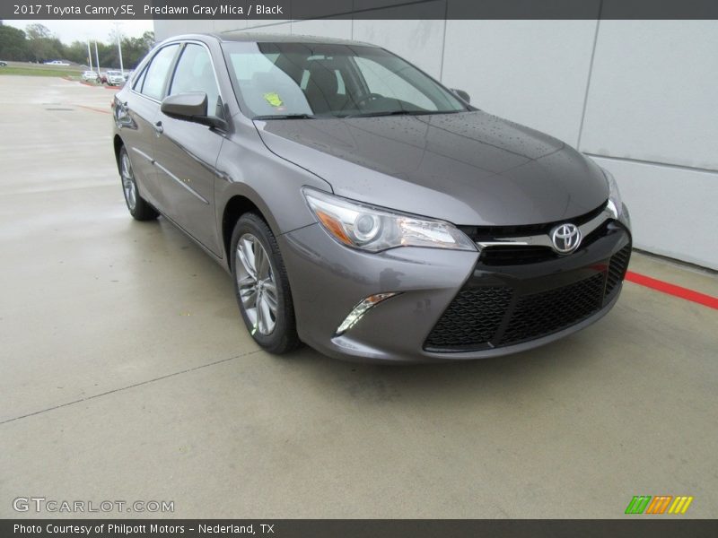 Predawn Gray Mica / Black 2017 Toyota Camry SE