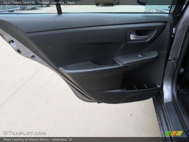Predawn Gray Mica / Black 2017 Toyota Camry SE